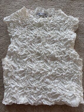 Zara Women's White Ruched Textured Sleeveless Blouse Size S Made In Turkey